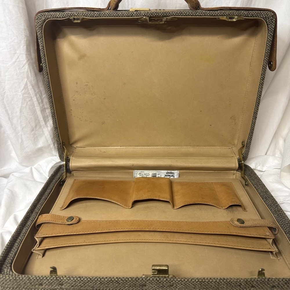 VTG Hartmann Luggage Tweed & Camel Leather Briefcase Attache Brass Train Box